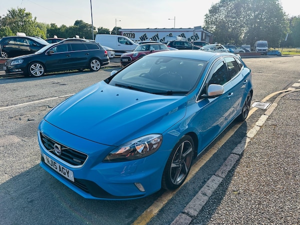 Used Volvo V40 2015 for sale - 74921444: Photo 3