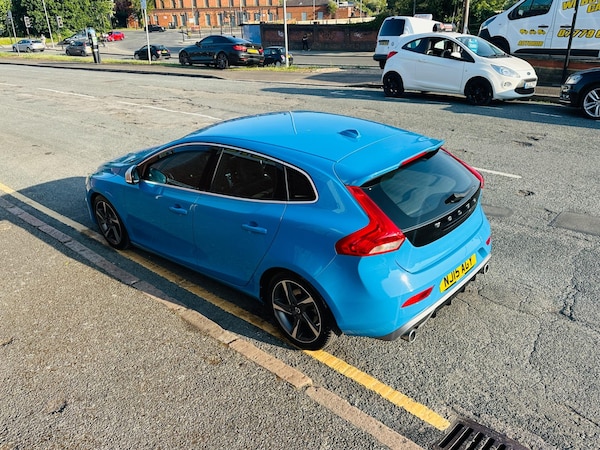 Used Volvo V40 2015 for sale - 74921444: Photo 8