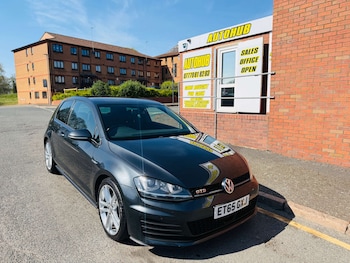 Used Volkswagen Golf 2016 for sale - 78351318: Photo