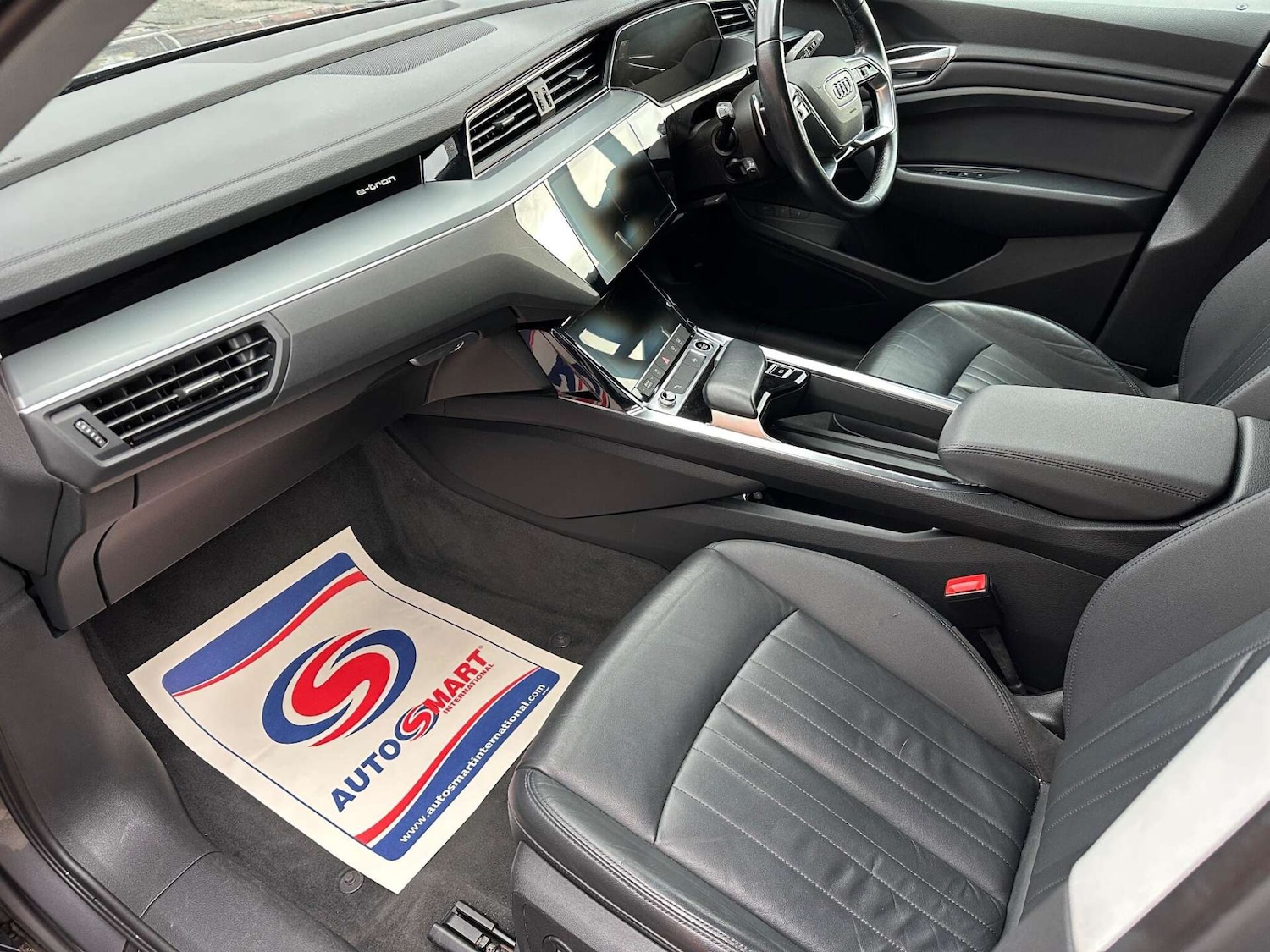 Used Audi e-tron 2021 for sale - 76946165: Photo 10