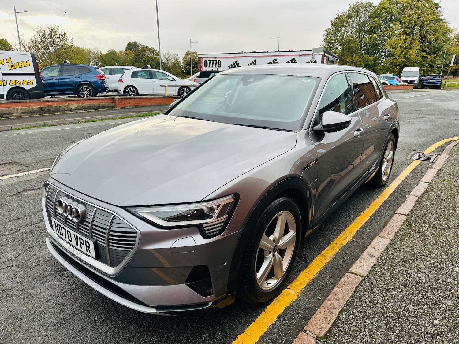 Used Audi e-tron 2021 for sale - 76946165: Photo 3