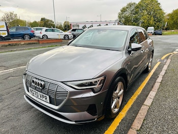 Used Audi e-tron 2021 for sale - 76946165: Photo