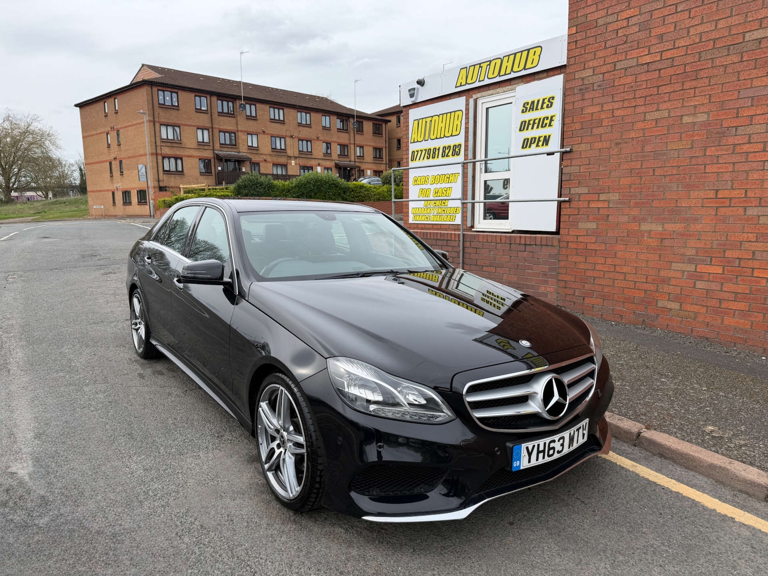 Used Mercedes-Benz E Class 2013 for sale - 78206024: Photo 1