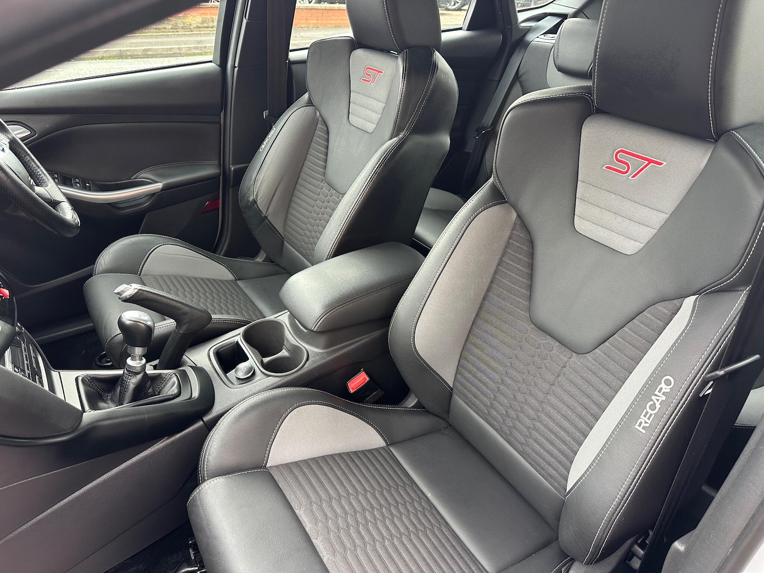 Used Ford Focus 2013 for sale - 76151902: Photo 13