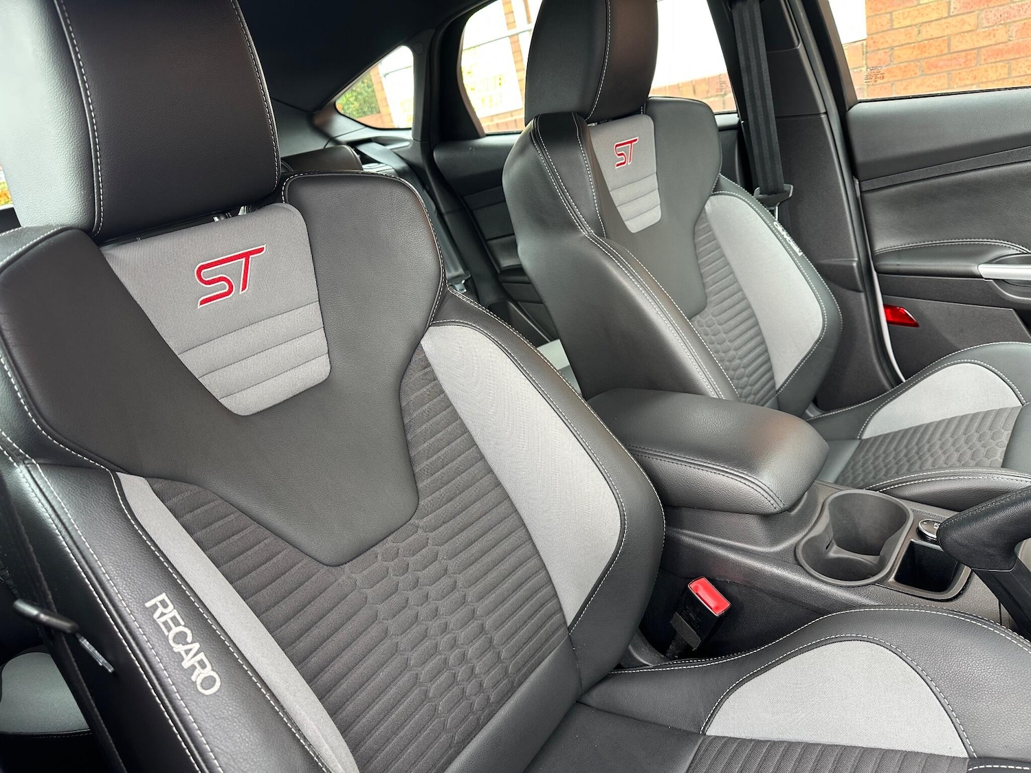 Used Ford Focus 2013 for sale - 76151902: Photo 14