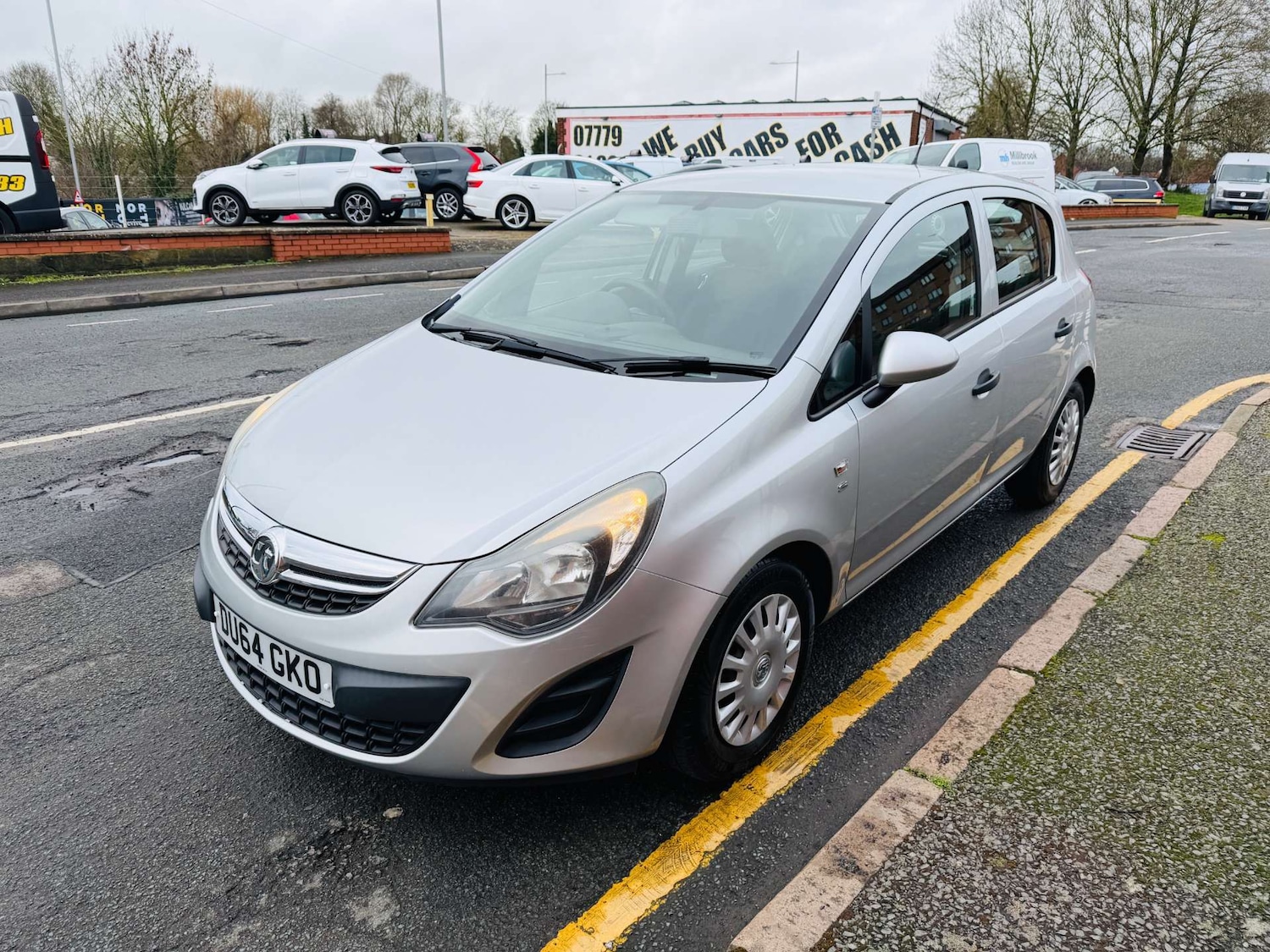 Used Vauxhall Corsa 2014 for sale - 77482411: Photo 3
