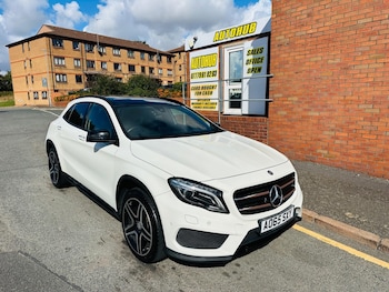 Mercedes-Benz - GLA