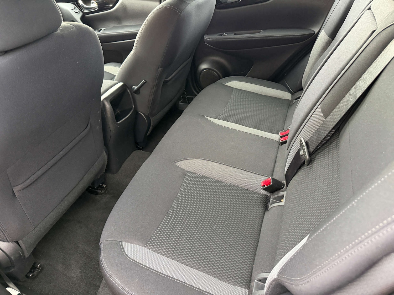 Used Nissan Qashqai 2017 for sale - 77634059: Photo 11