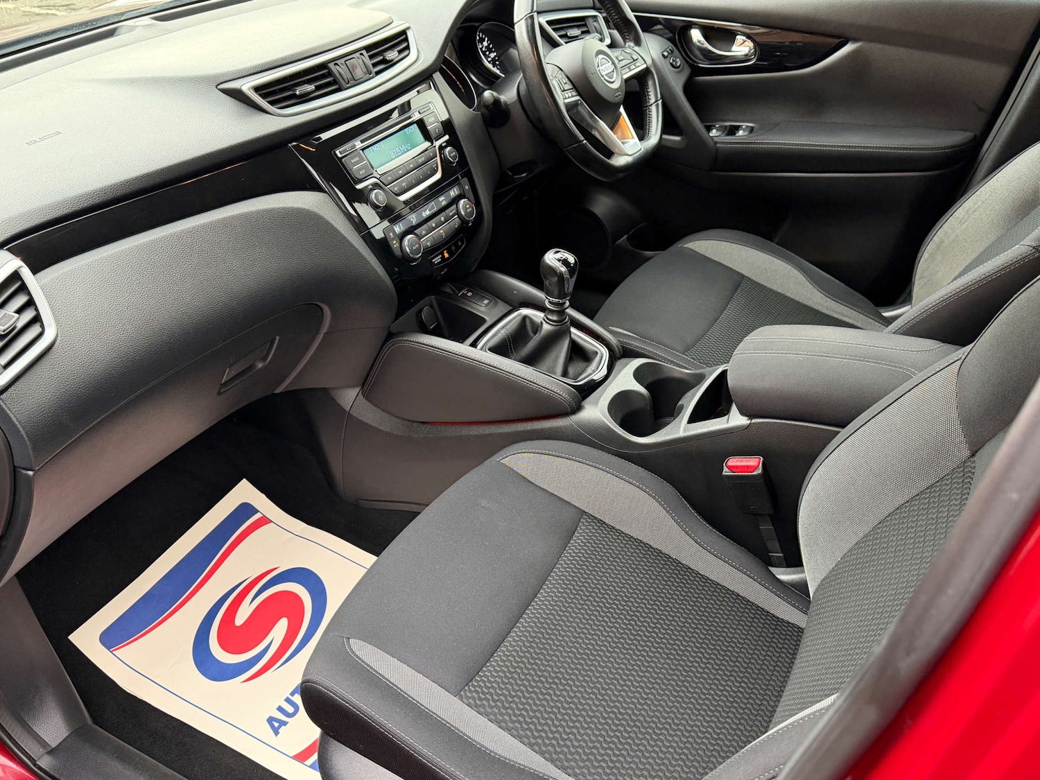 Used Nissan Qashqai 2017 for sale - 77634059: Photo 12