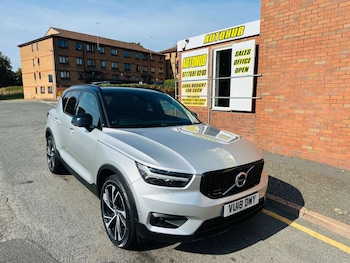 Used Volvo XC40 2018 for sale - 76946163: Photo
