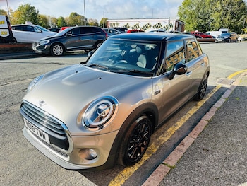 Used MINI Hatch 2018 for sale - 75577060: Photo