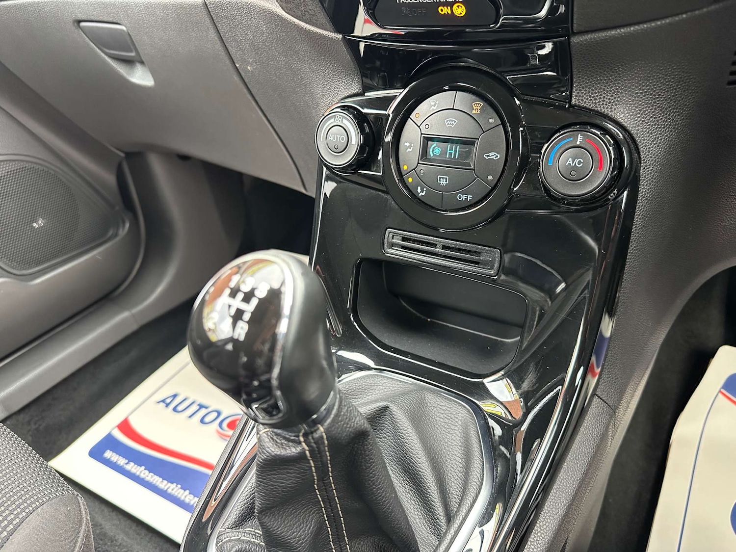 Used Ford Fiesta 2016 for sale - 76946173: Photo 21