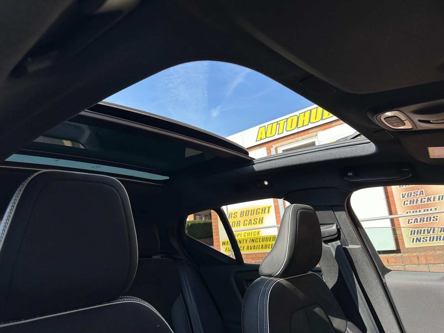 Used Volvo XC40 2018 for sale - 76012659: Photo 27