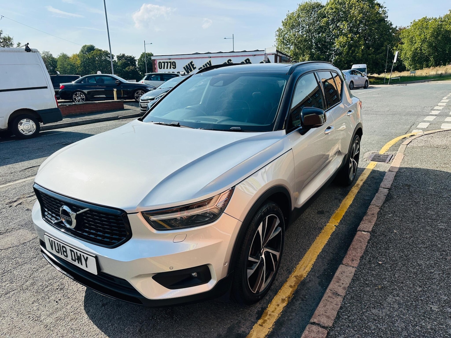 Used Volvo XC40 2018 for sale - 76012659: Photo 3