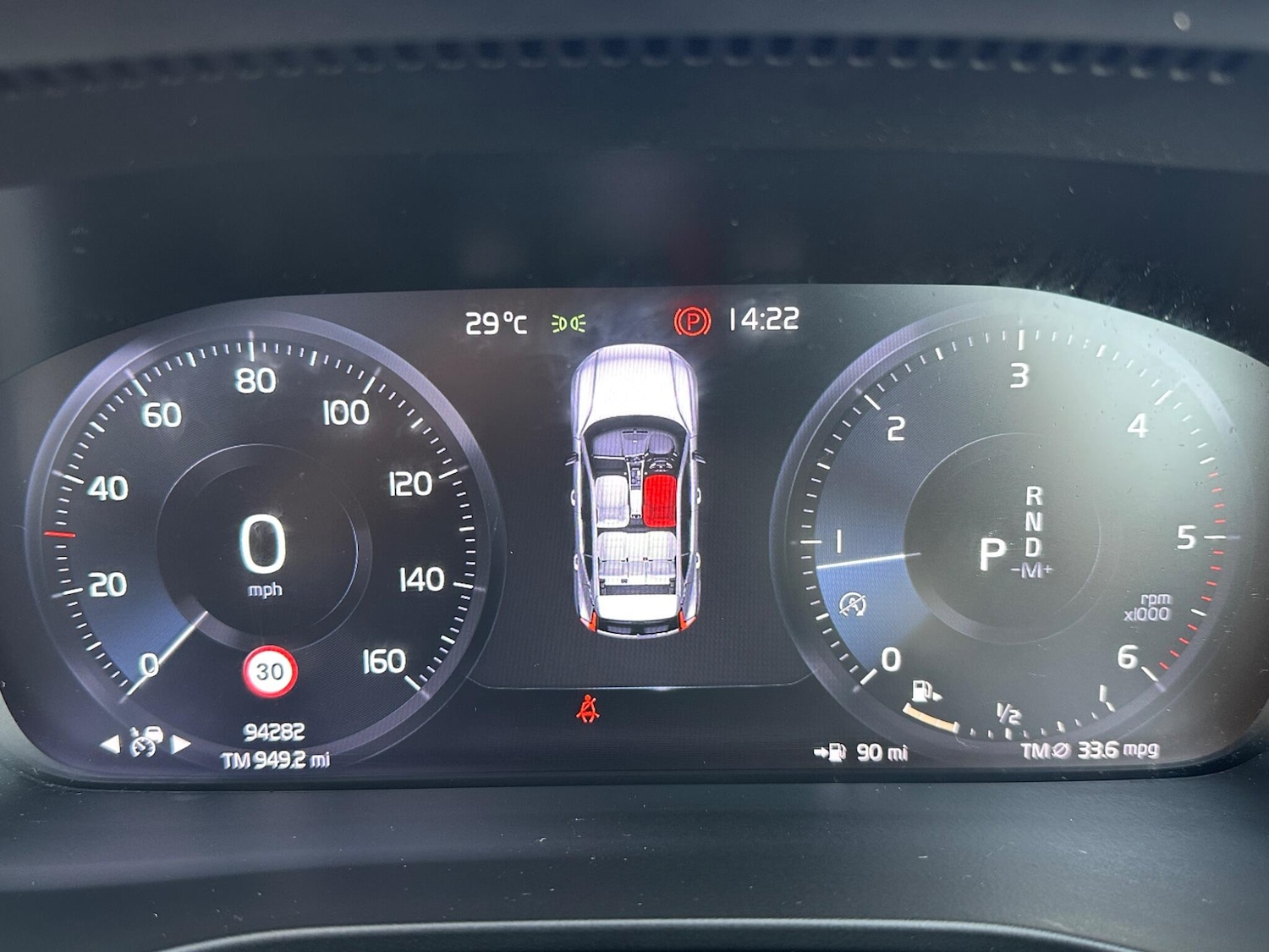 Used Volvo XC40 2018 for sale - 76012659: Photo 36