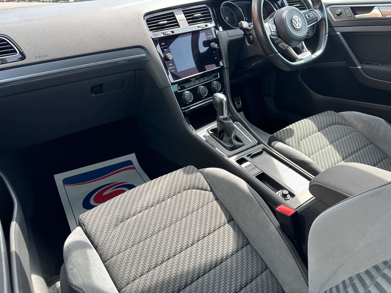 Used Volkswagen Golf 2019 for sale - 76946149: Photo 12