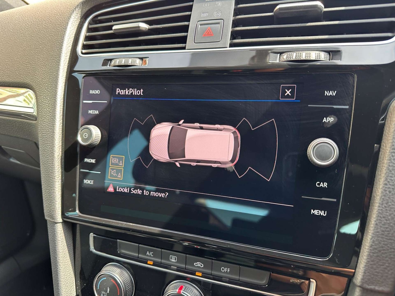 Used Volkswagen Golf 2019 for sale - 76946149: Photo 19