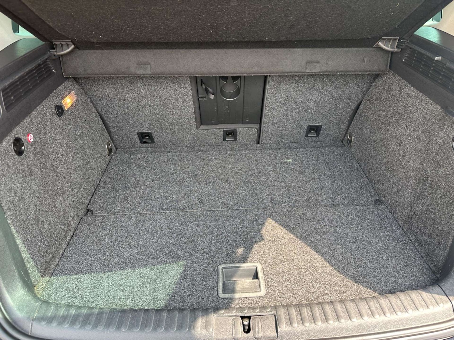 Used Volkswagen Tiguan 2014 for sale - 76946155: Photo 28