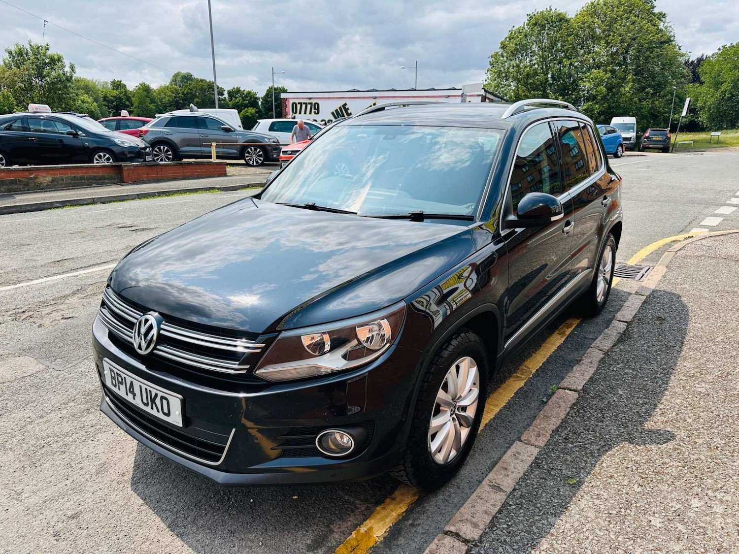 Used Volkswagen Tiguan 2014 for sale - 76946155: Photo 3