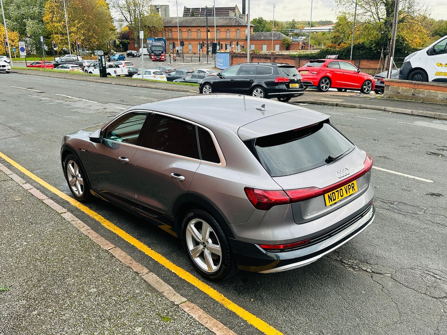 Used Audi e-tron 2021 for sale - 76360643: Photo 8