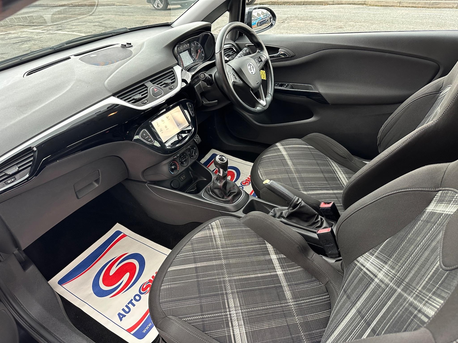 Used Vauxhall Corsa for sale - 76727992: Photo 10