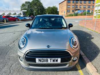 Used MINI Hatch 2018 for sale - 74242506: Photo