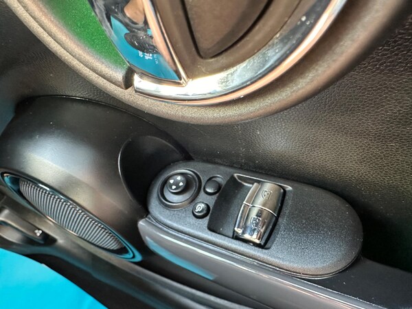 Used MINI Hatch 2019 for sale - 75768466: Photo 28