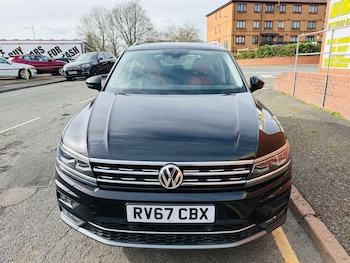 Used Volkswagen Tiguan 2017 for sale - 77845670: Photo
