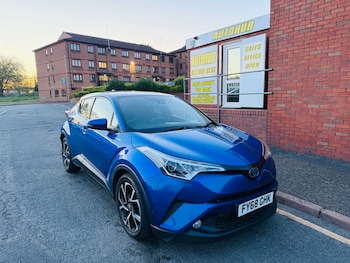 Used Toyota C-HR 2018 for sale - 78377027: Photo