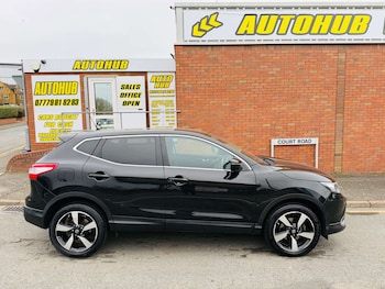 Used Nissan Qashqai 2015 for sale - 77797062: Photo