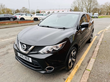 Used Nissan Qashqai 2015 for sale - 77797062: Photo