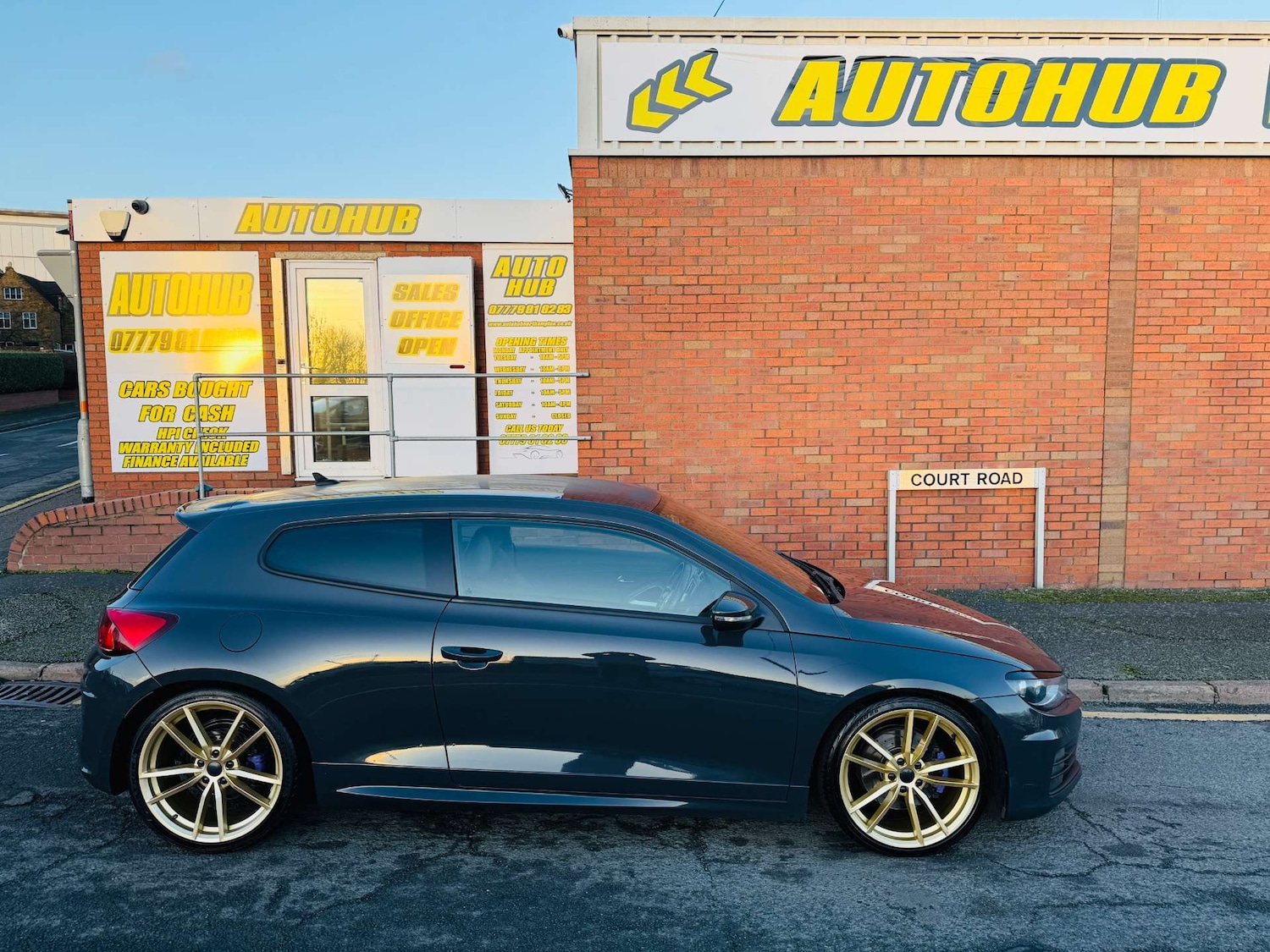 Used Volkswagen Scirocco 2015 for sale - 77022552: Photo 9