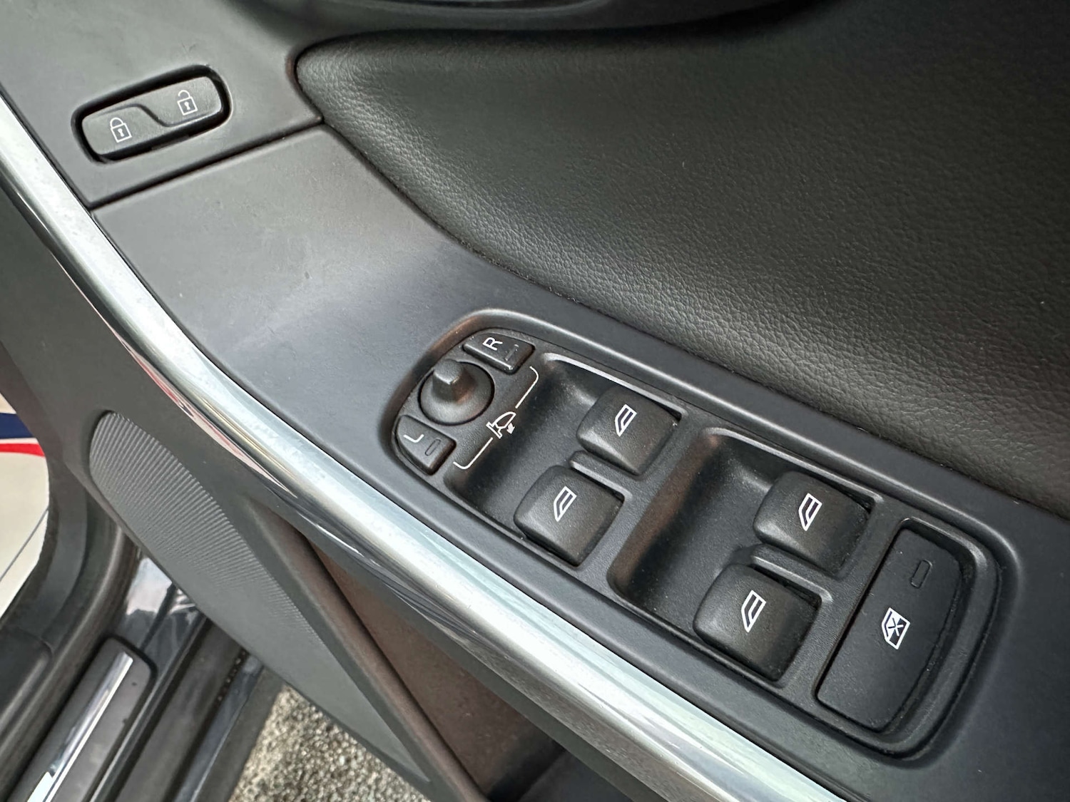 Used Volvo XC60 2016 for sale - 77745658: Photo 30