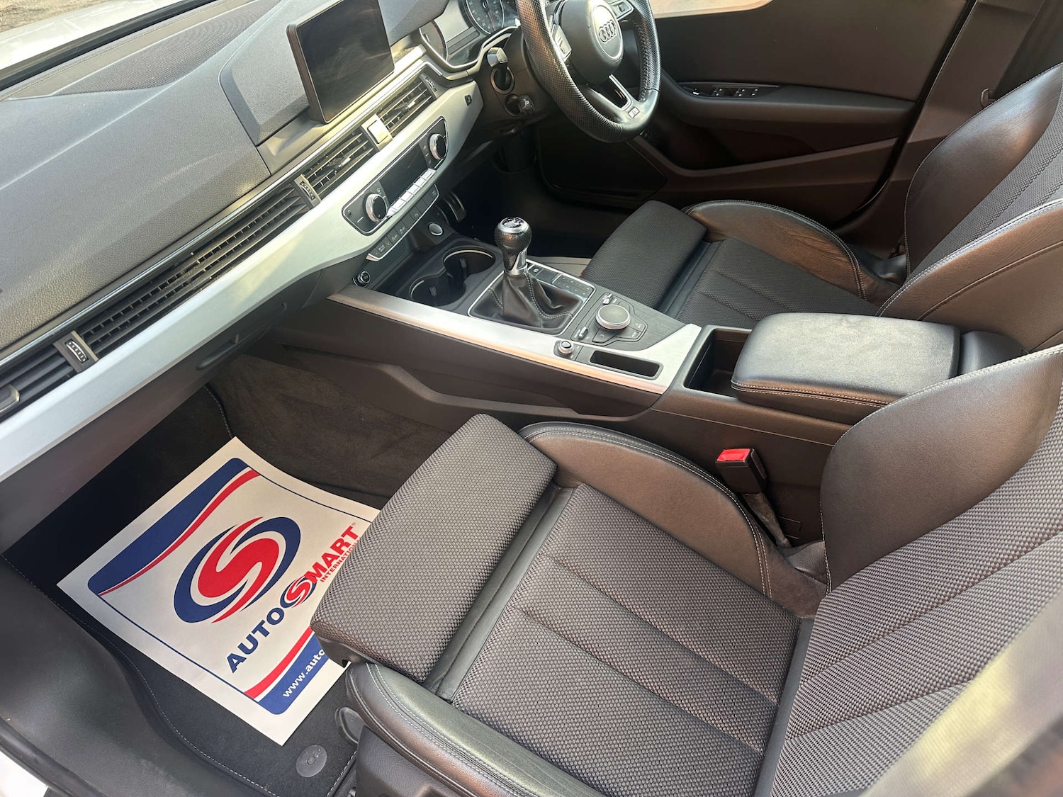 Used Audi A4 2016 for sale - 76946171: Photo 11