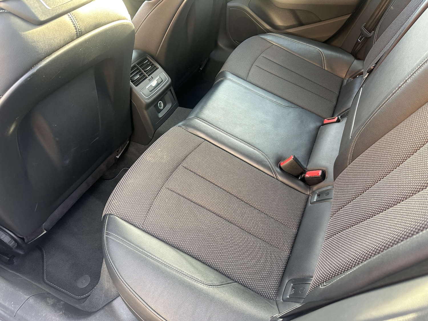 Used Audi A4 2016 for sale - 76946171: Photo 12