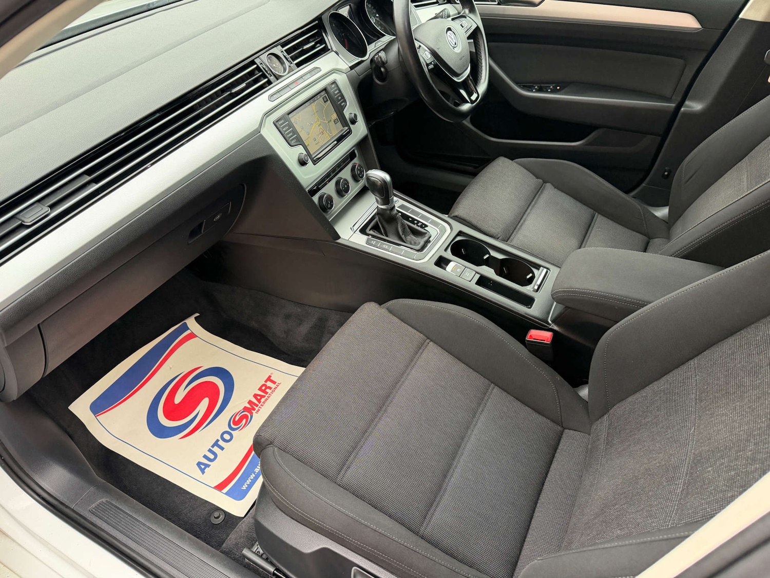 Used Volkswagen Passat 2015 for sale - 77782071: Photo 10