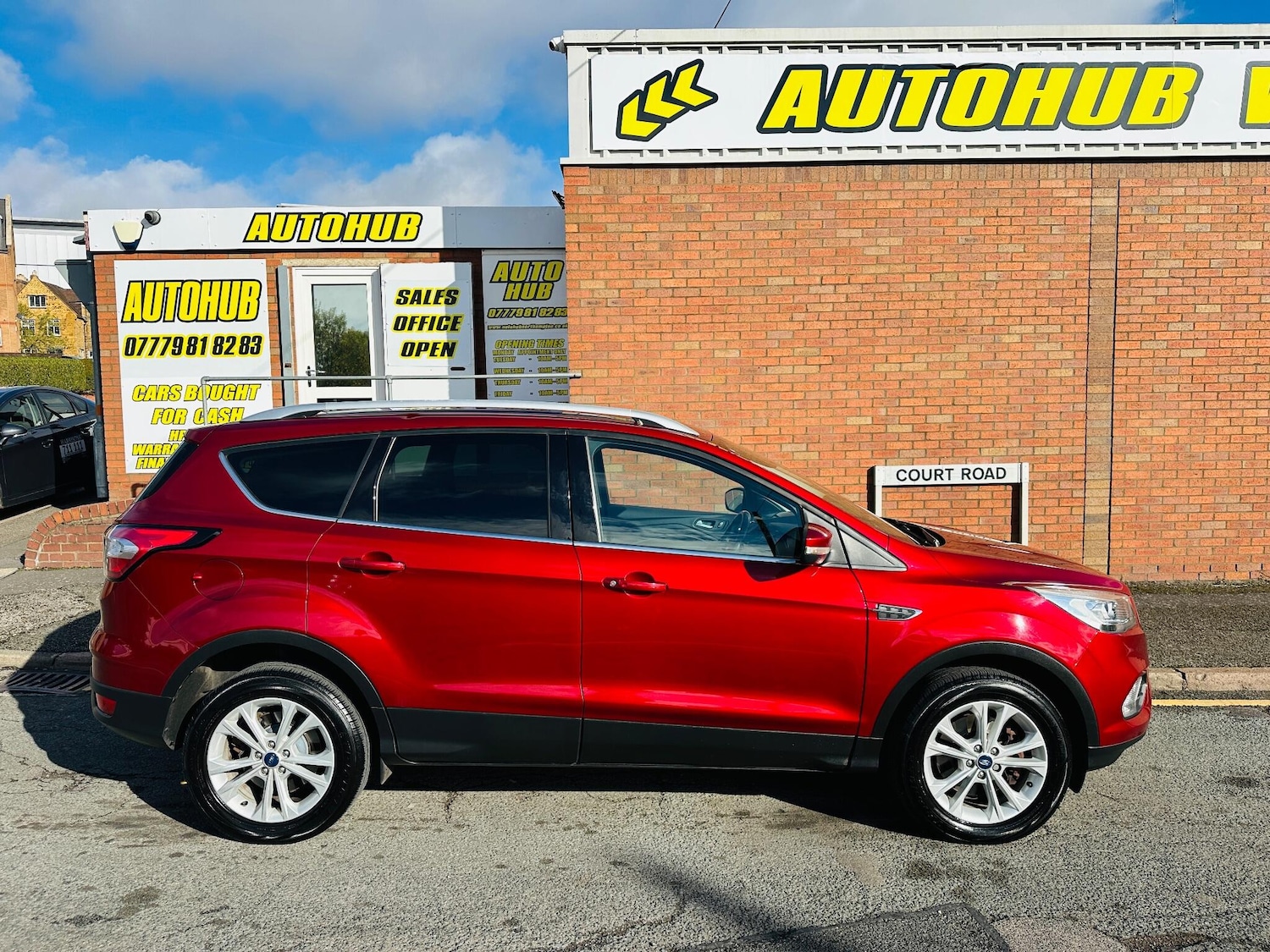 Used Ford Kuga 2018 for sale - 76317816: Photo 2