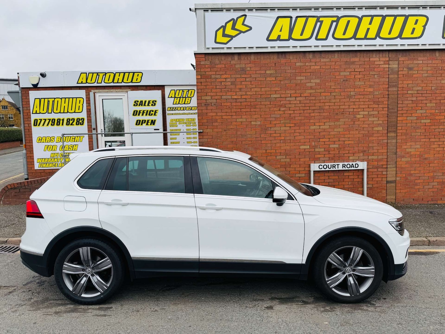 Used Volkswagen Tiguan 2019 for sale - 78000686: Photo 2
