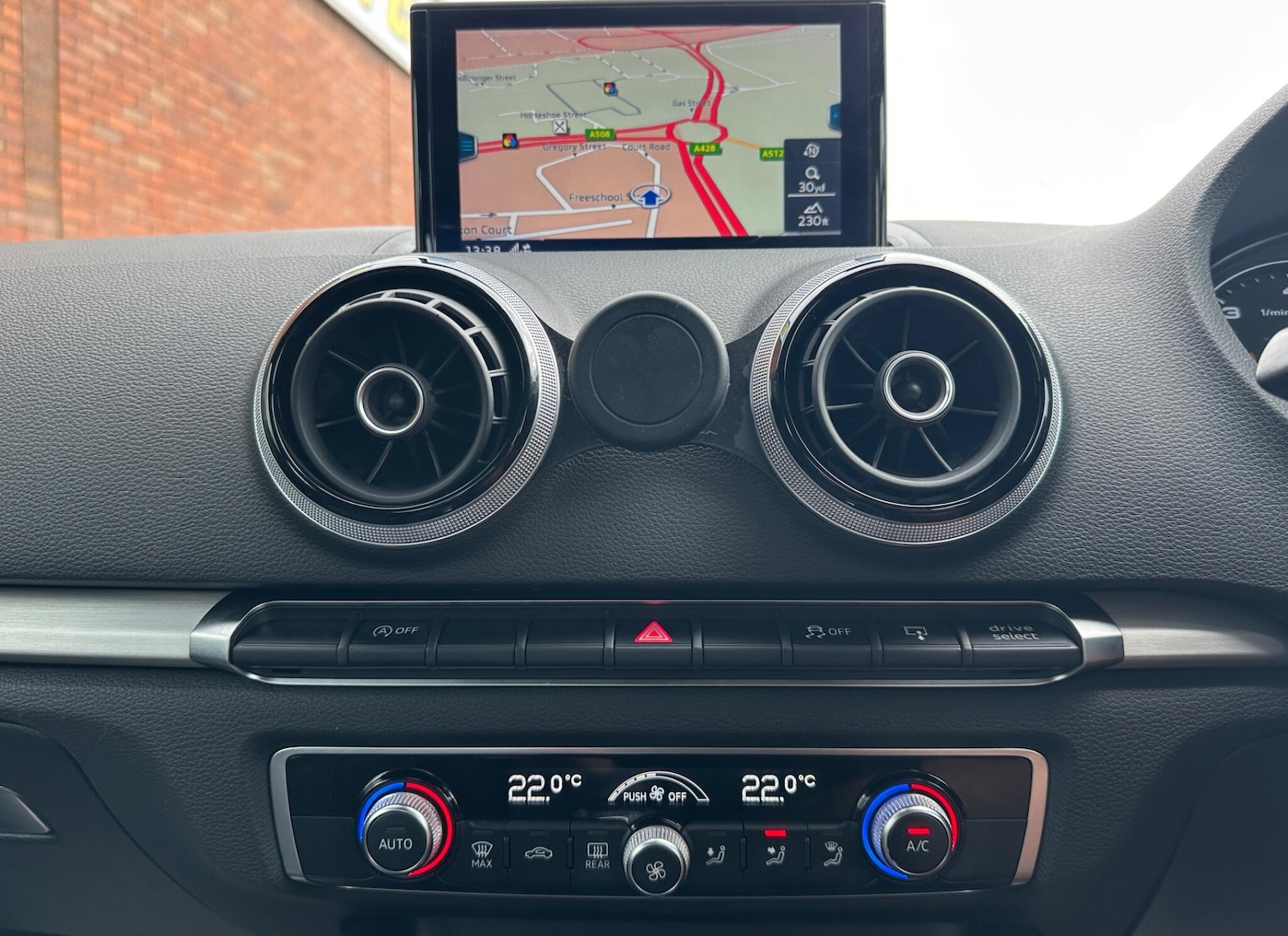 Used Audi A3 2016 for sale - 76020412: Photo 18