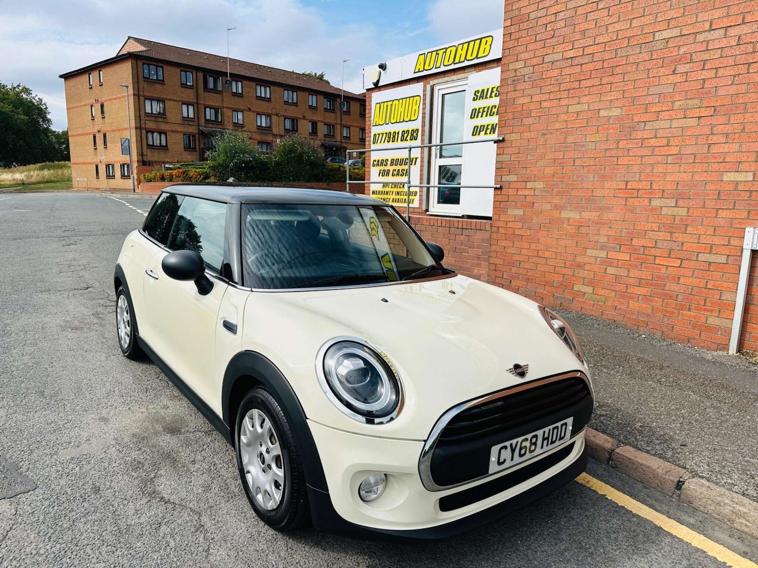 Used MINI Hatch 2018 for sale - 76946156: Photo 10