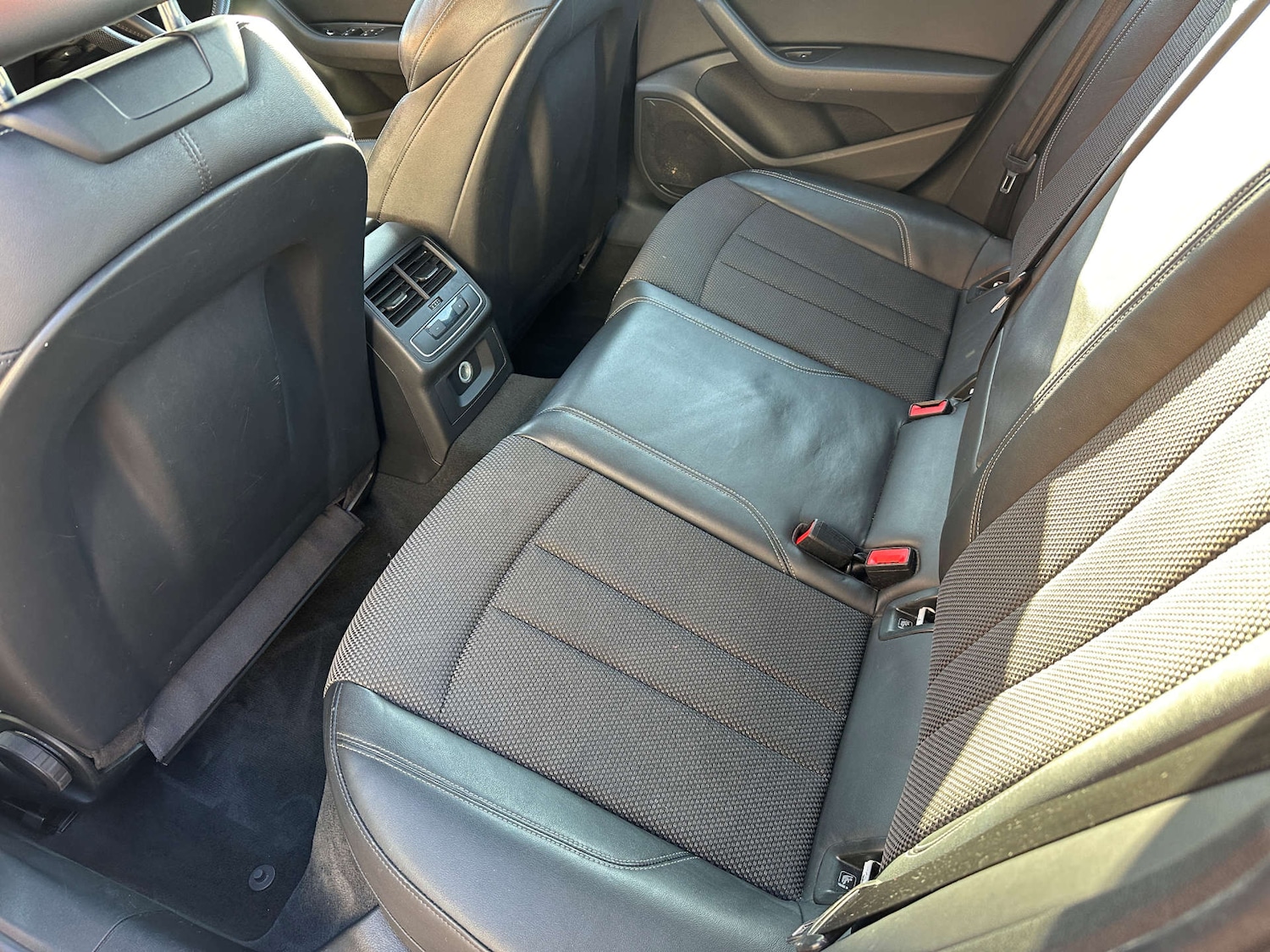 Used Audi A4 2017 for sale - 76946157: Photo 14