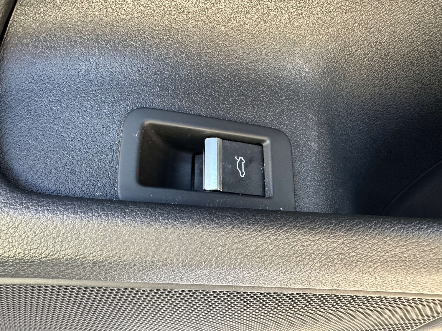 Used Audi A4 2017 for sale - 76946157: Photo 35