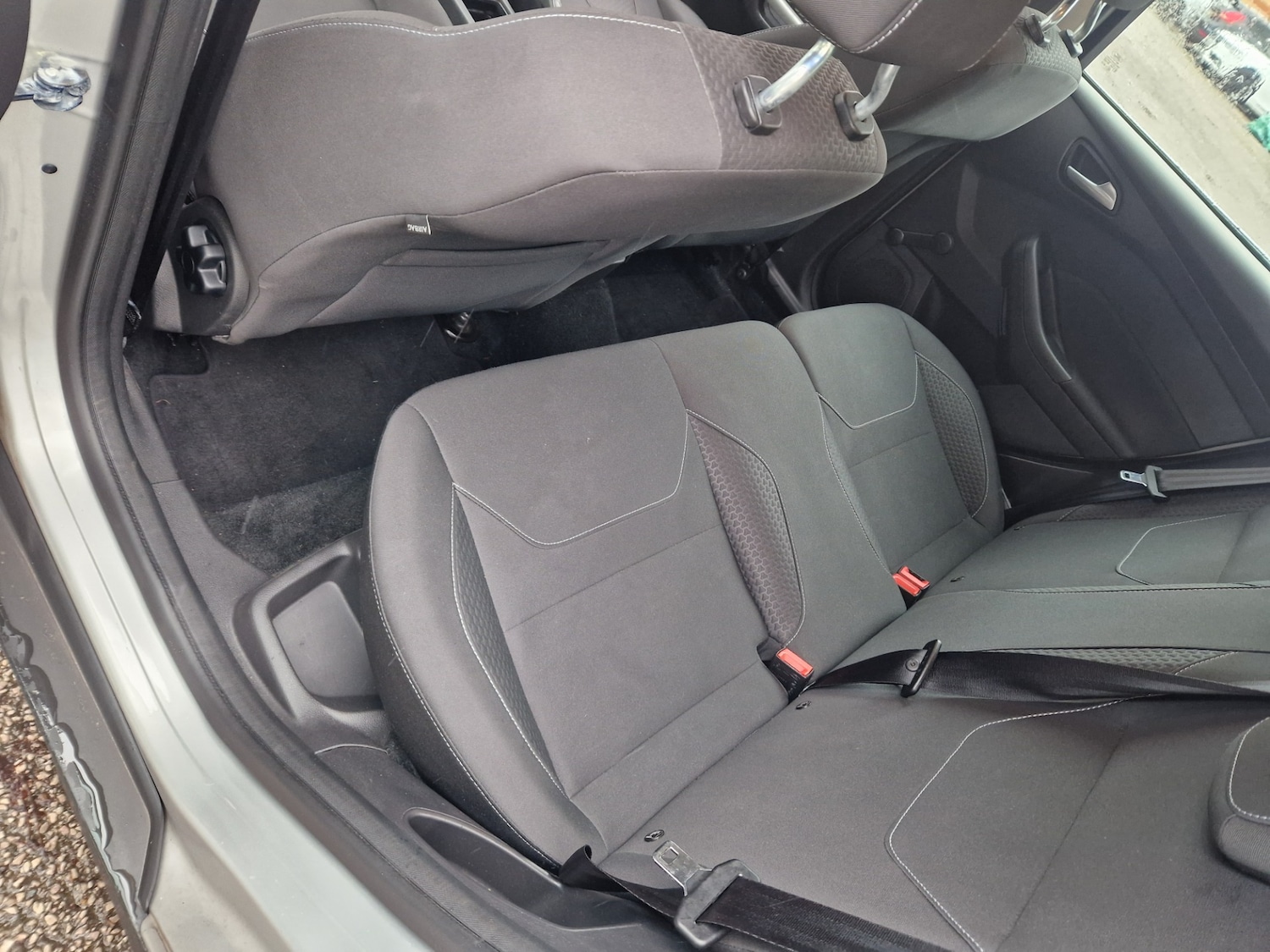 Used Ford Focus 2017 for sale - 78015605: Photo 9