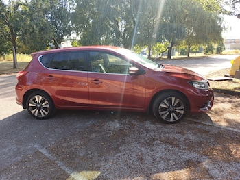 Used Nissan Pulsar 2015 for sale - 79432239: Photo