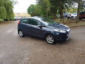 Used Ford Fiesta 2015 for sale - 78537195: Photo