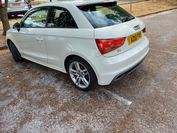 Used Audi A1 2011 for sale - 79449200: Photo