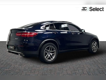 Used Mercedes-Benz GLC 2017 for sale - 76026557: Photo 2