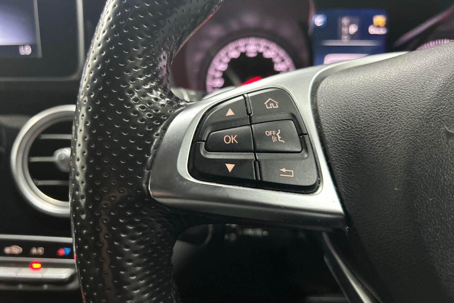 Used Mercedes-Benz GLC 2017 for sale - 76026557: Photo 8