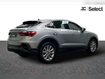 Used Audi Q3 2020 for sale - 76013363: Photo