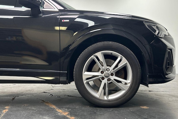 Used Audi Q3 2019 for sale - 75670644: Photo 15